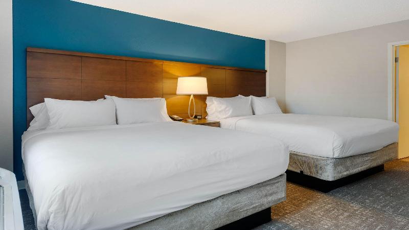 Staybridge Suites Calgary Airport Staybridge Suites Calgary Airport