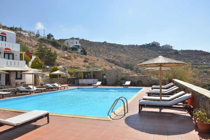 Paradisia Villas image