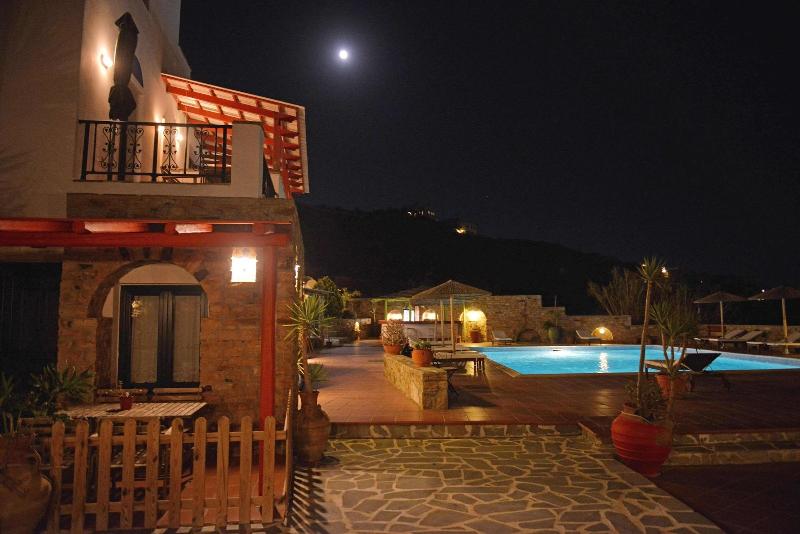 Paradisia Villas image