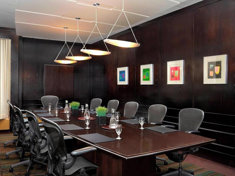 Sheraton Cavalier Calgary image