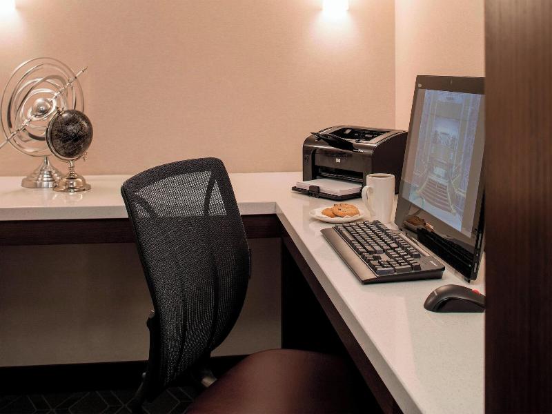 Sheraton Cavalier Calgary image