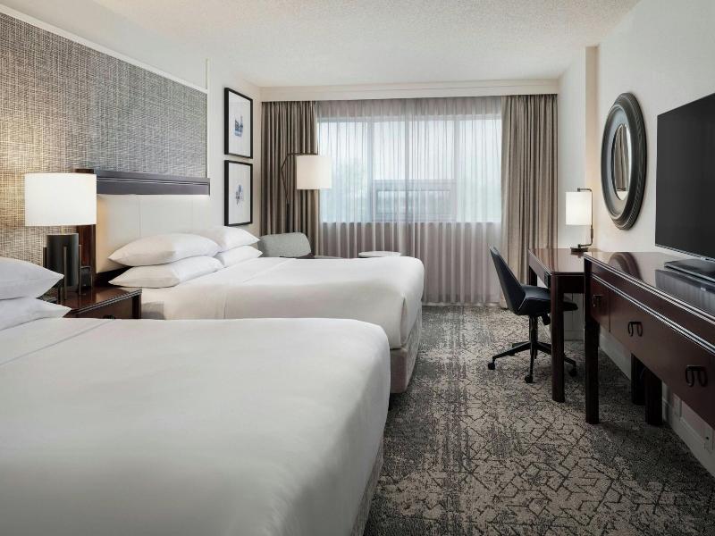 Sheraton Cavalier Calgary image