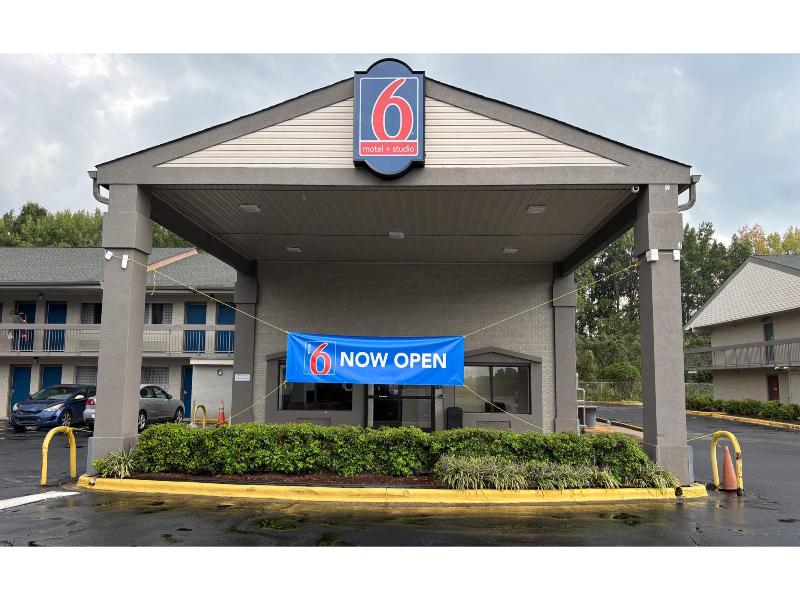 Studio 6 Suites Charlotte, Nc-Northlake image