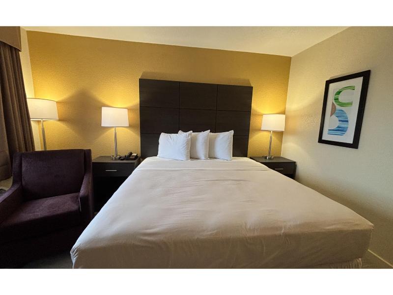 Studio 6 Suites Charlotte, Nc-Northlake image