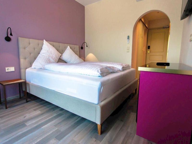 Hotel Eden Park Retro Chic Hotel image