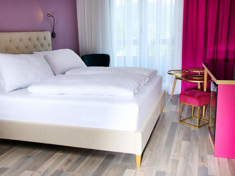 Hotel Eden Park Retro Chic Hotel image
