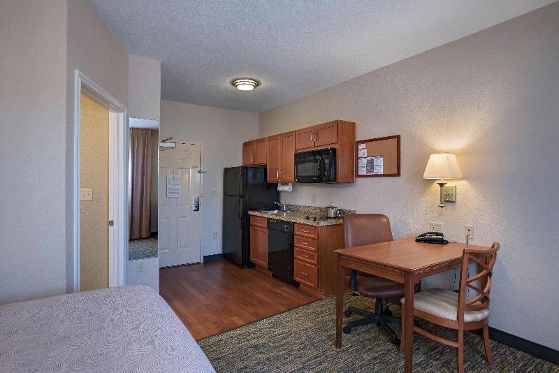 Candlewood Suites Austin N-Cedar Park image