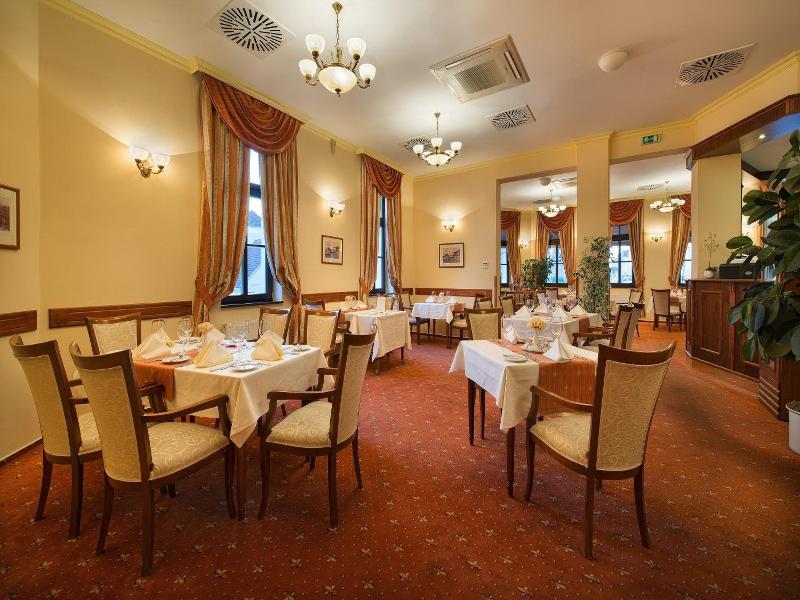 Hotel Podhrad image