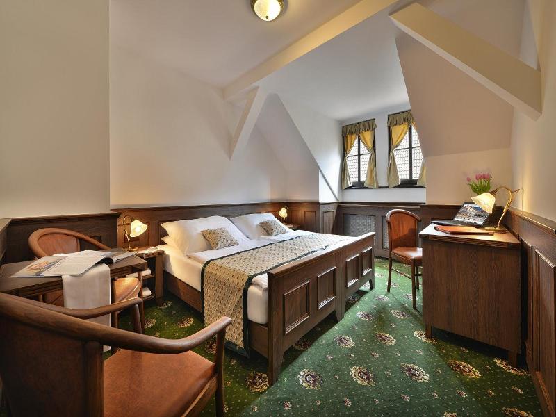 Hotel Podhrad image
