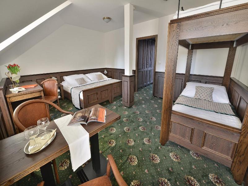 Hotel Podhrad image