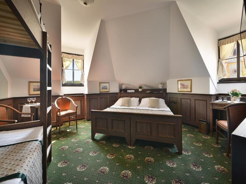 Hotel Podhrad image