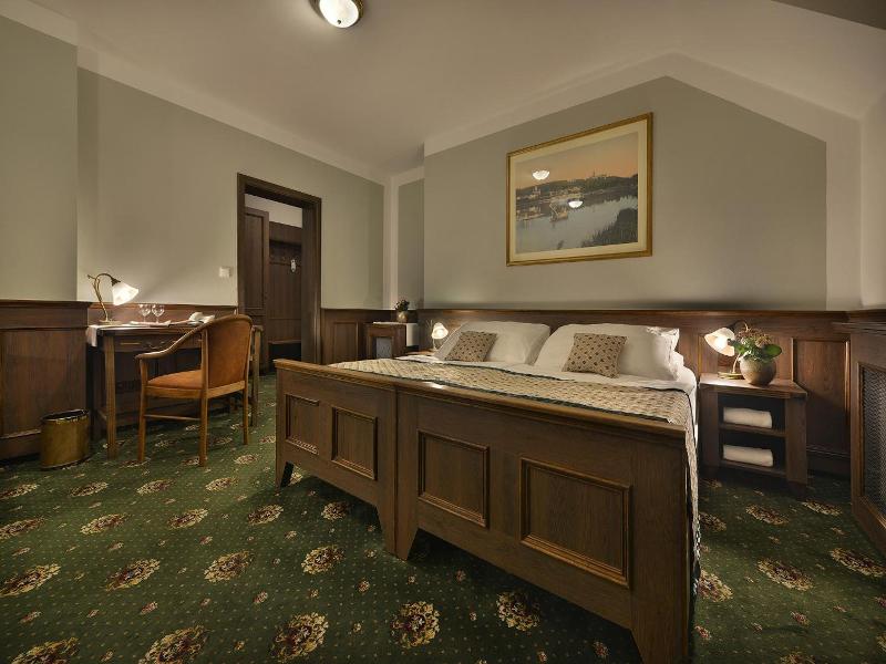 Hotel Podhrad image
