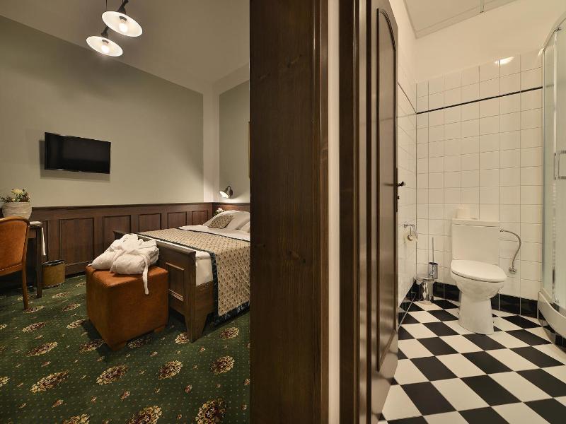 Hotel Podhrad image