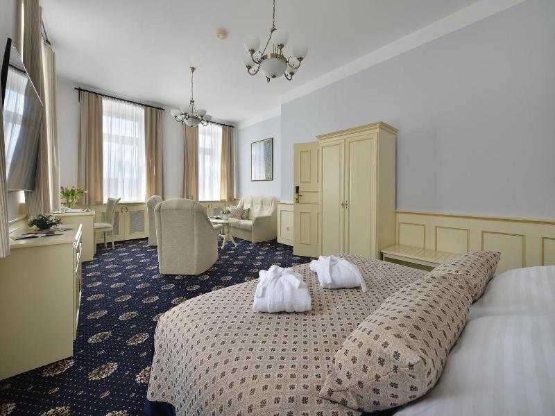 Hotel Podhrad image