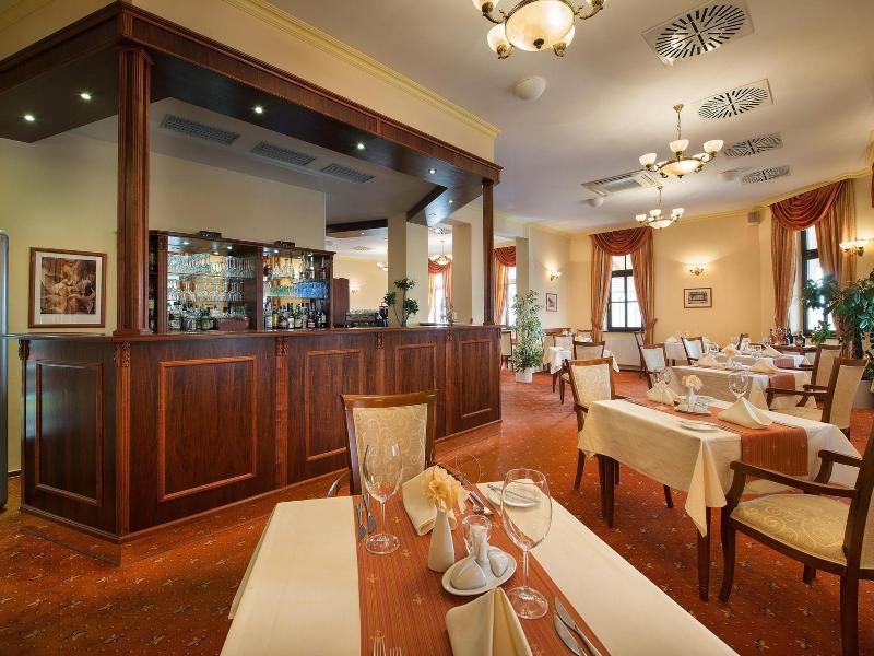 Hotel Podhrad image