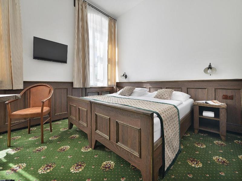 Hotel Podhrad image