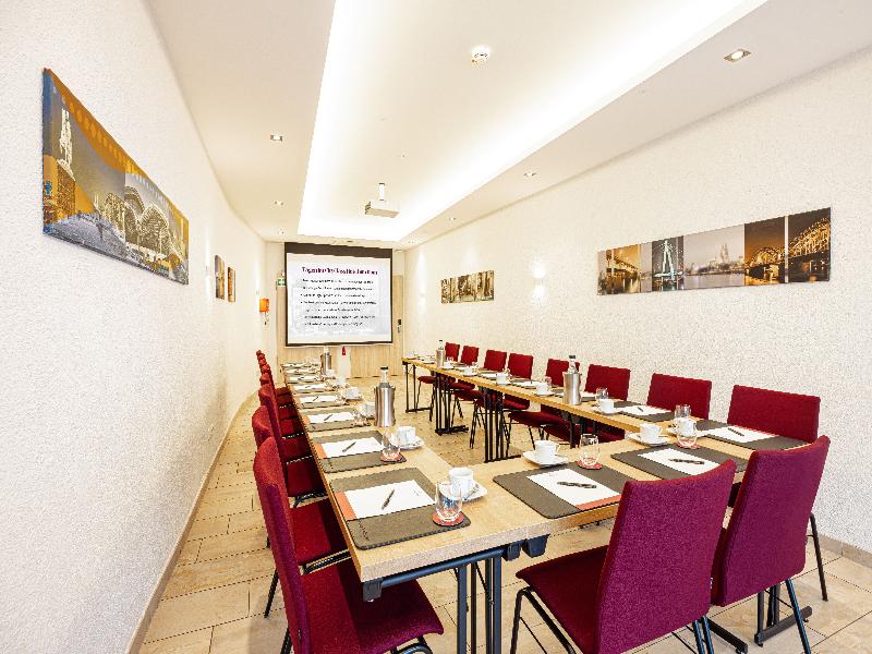 CityClass Hotel am Dom image