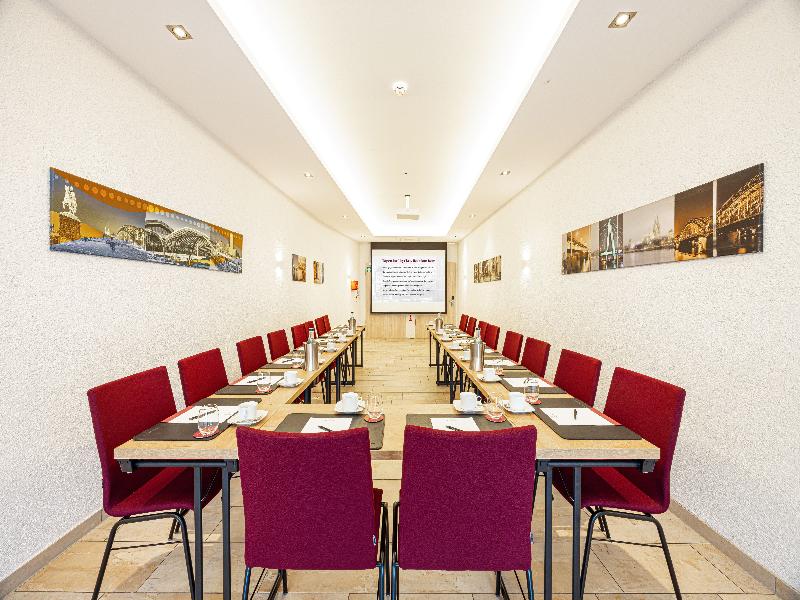 CityClass Hotel am Dom image