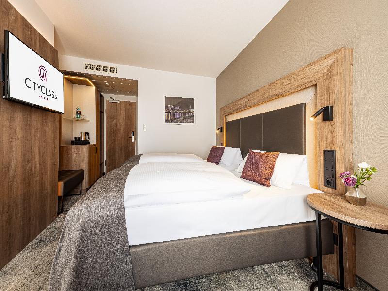 CityClass Hotel am Dom image