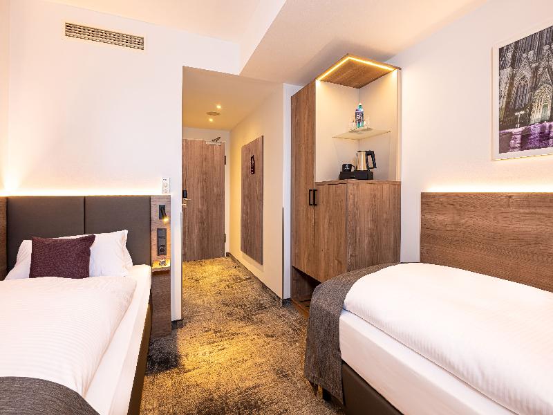 CityClass Hotel am Dom image