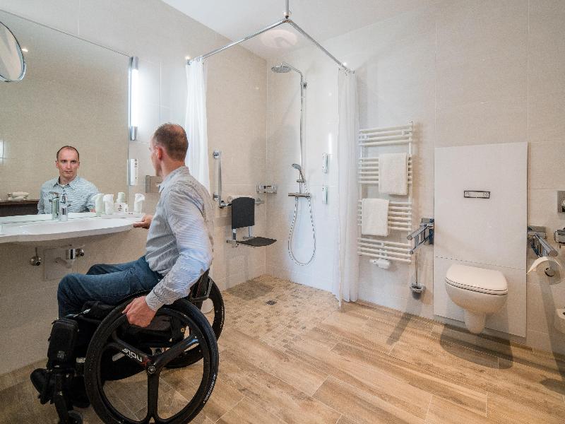 BEST WESTERN PLUS Kurhotel an der Obermaintherme image