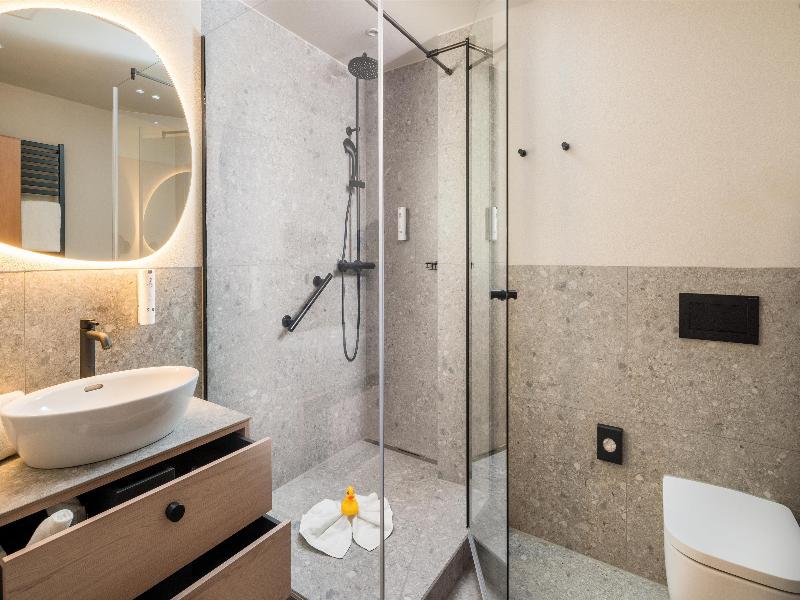 BEST WESTERN PLUS Kurhotel an der Obermaintherme image