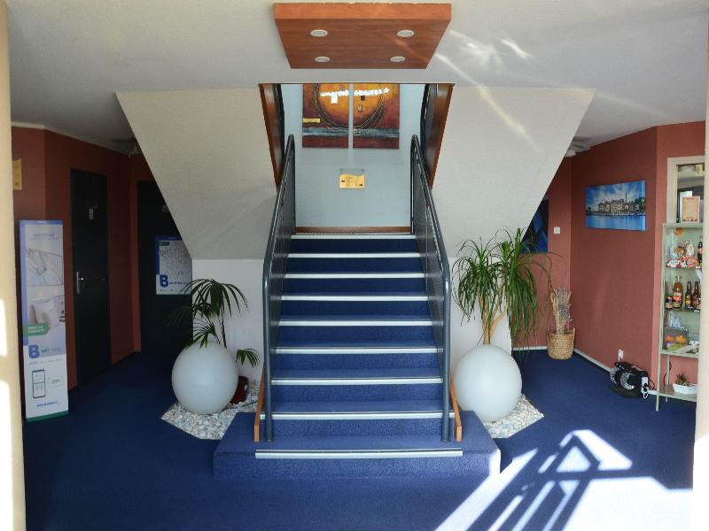 Brit Hotel Caen Hérouville image