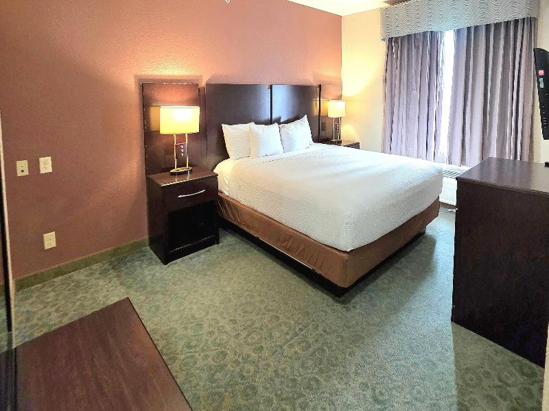 Ramada by Wyndham South Waco image