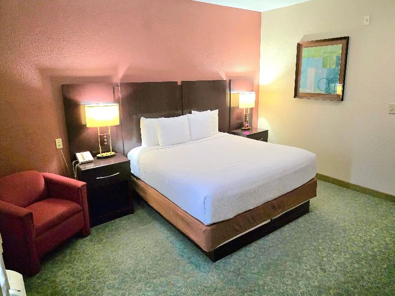 Ramada by Wyndham South Waco image