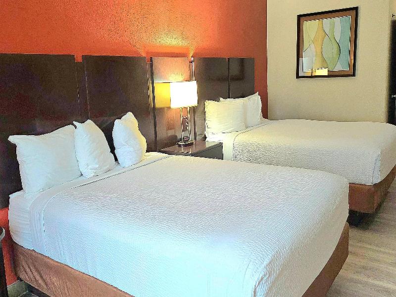 Ramada by Wyndham South Waco image