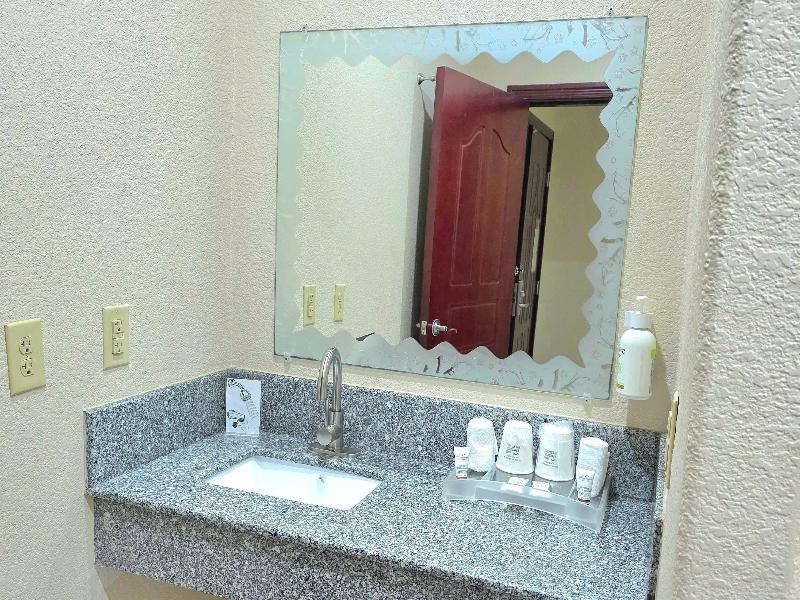 Ramada by Wyndham South Waco image