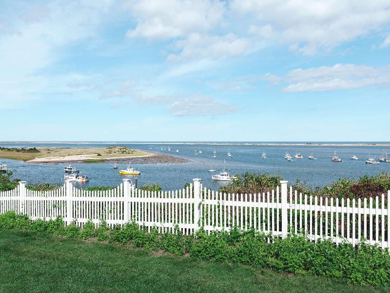 Chatham Bars Inn image