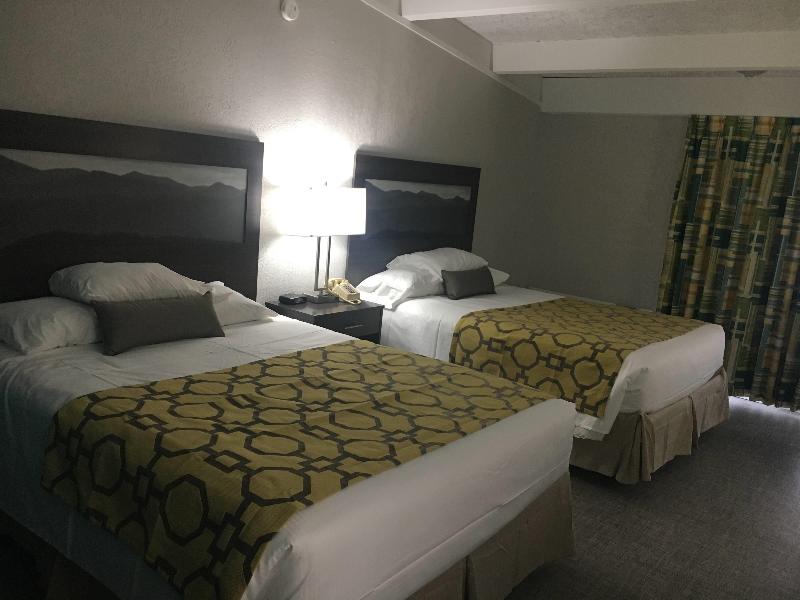 Baymont By Wyndham Cookeville image