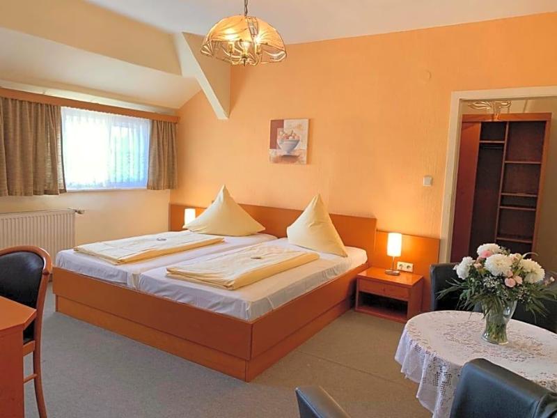 Parkhotel Pretzsch image