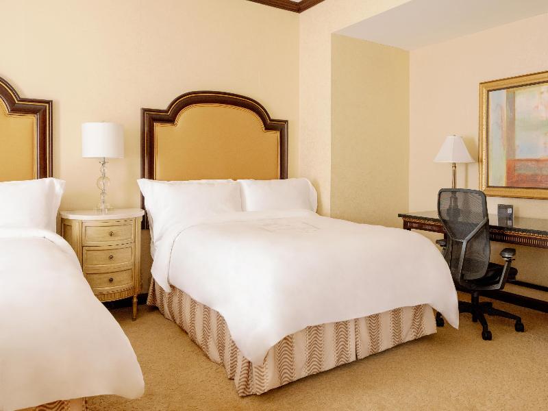 Hotel du Pont image