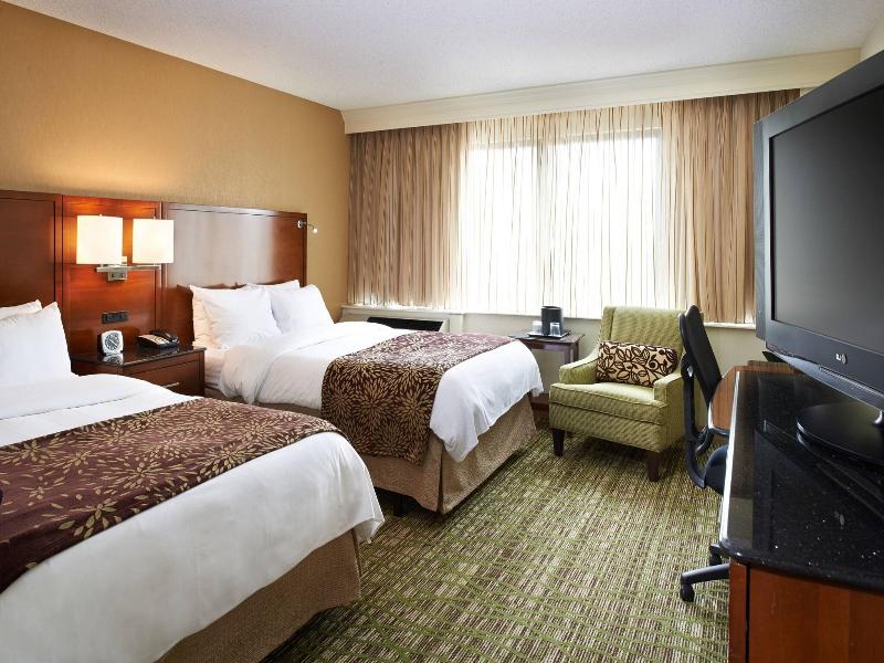 Detroit Marriott Livonia image
