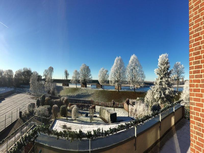Chrisma image