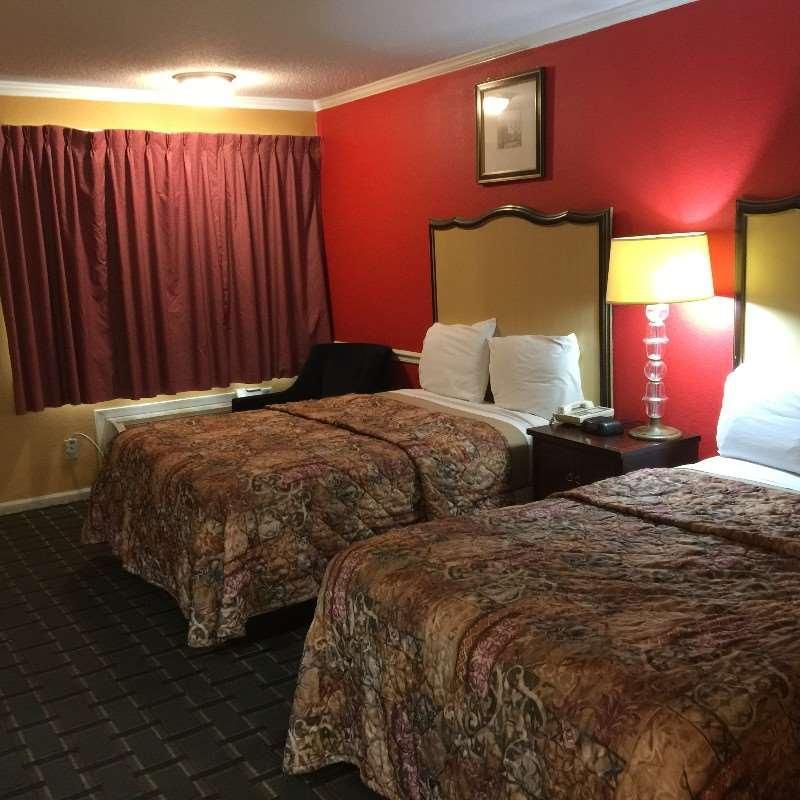 Green Wood Inn — photo 5