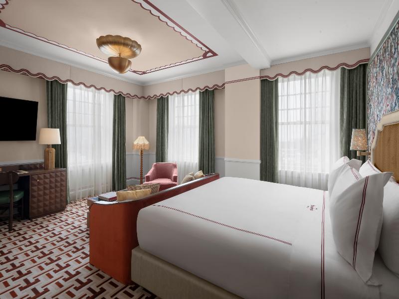 The Stoneleigh, Autograph Collection image