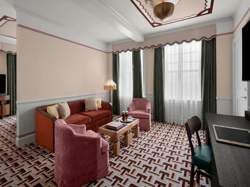 The Stoneleigh, Autograph Collection image