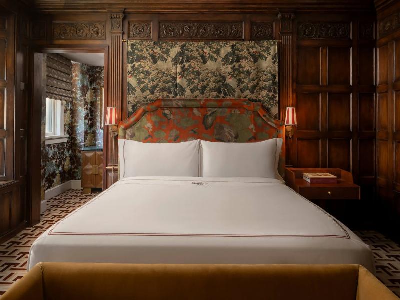 The Stoneleigh, Autograph Collection image