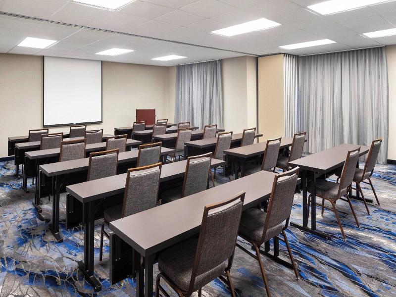 Fairfield Inn & Suites Denver Airport
