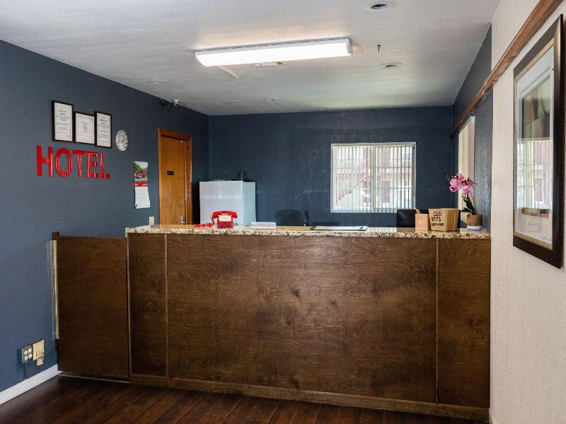 Nendels Inn & Suites