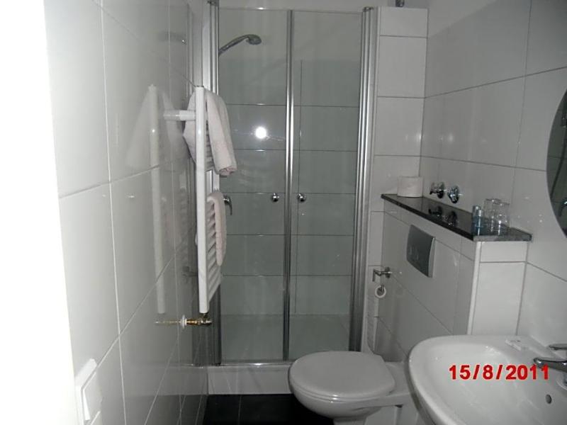 Central Ratingen image