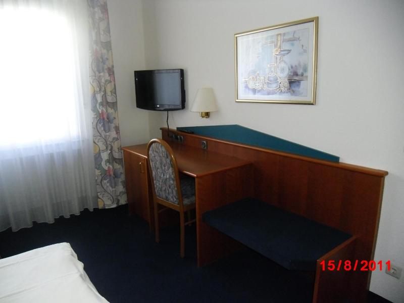 Central Ratingen image