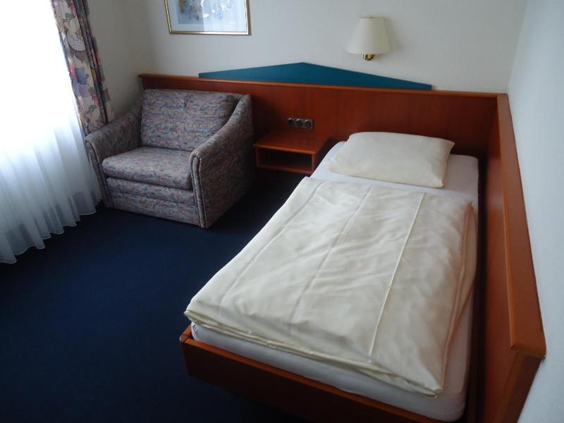 Central Ratingen image