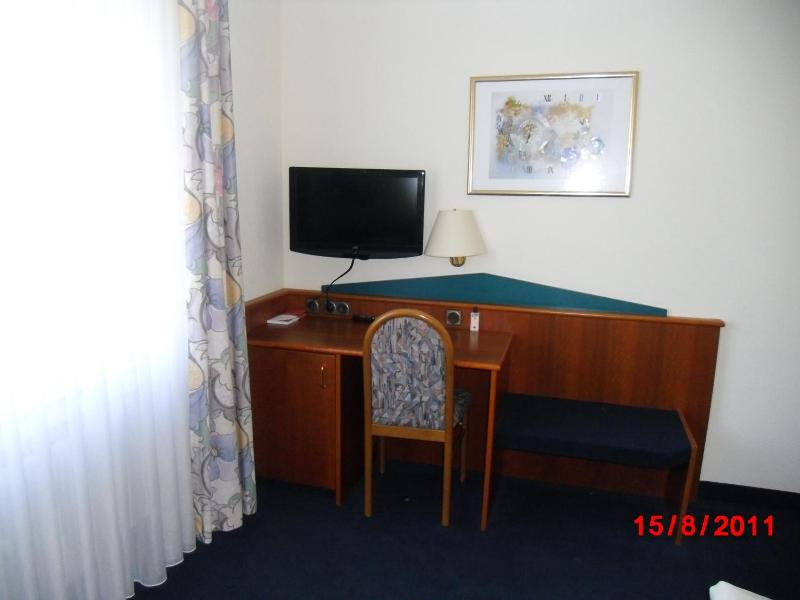Central Ratingen image