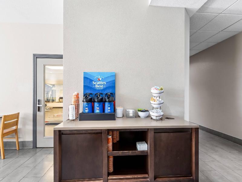 Country Inn & Suites by Radisson, Tucson Airport image
