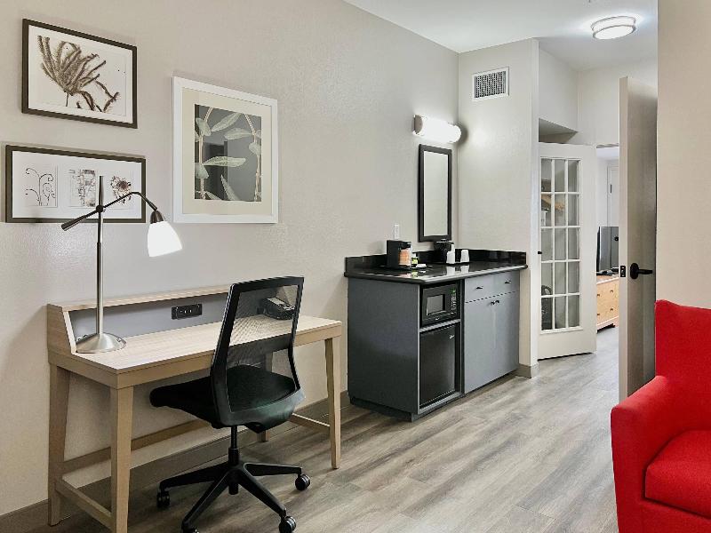 Country Inn & Suites by Radisson, Tucson Airport image