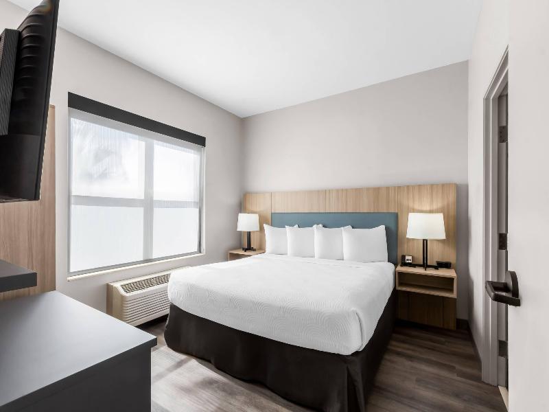 Country Inn & Suites by Radisson, Tucson Airport image